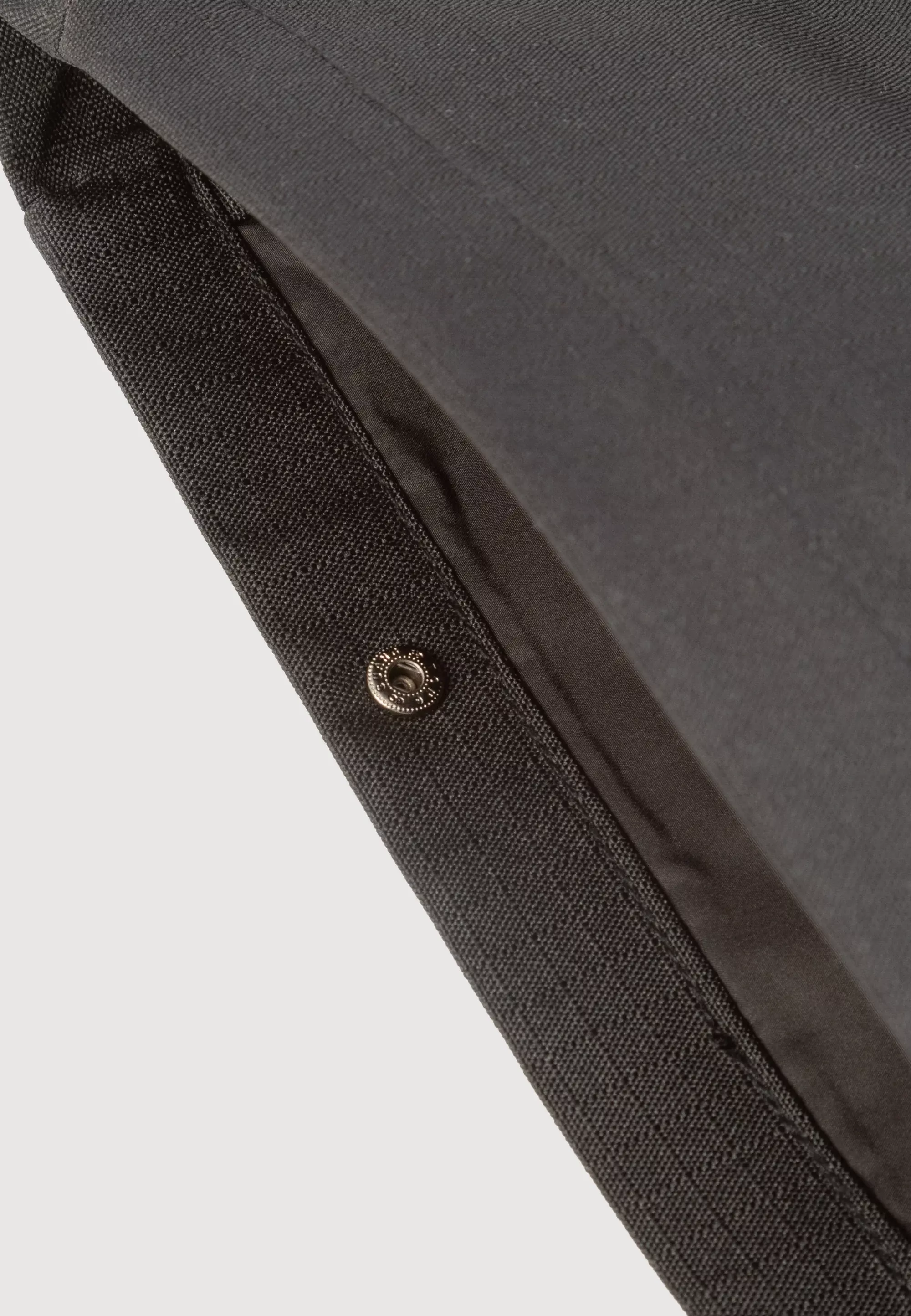 Cleptomanicx Tap L Hipbag Tasche schwarz